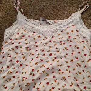 White floral tank top by Hollister small